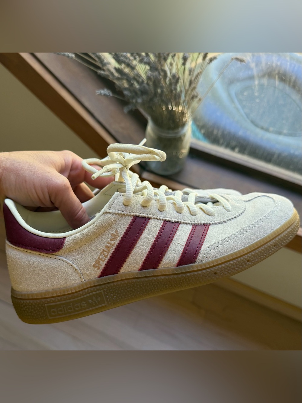 Adidas - Picture 8 of 17